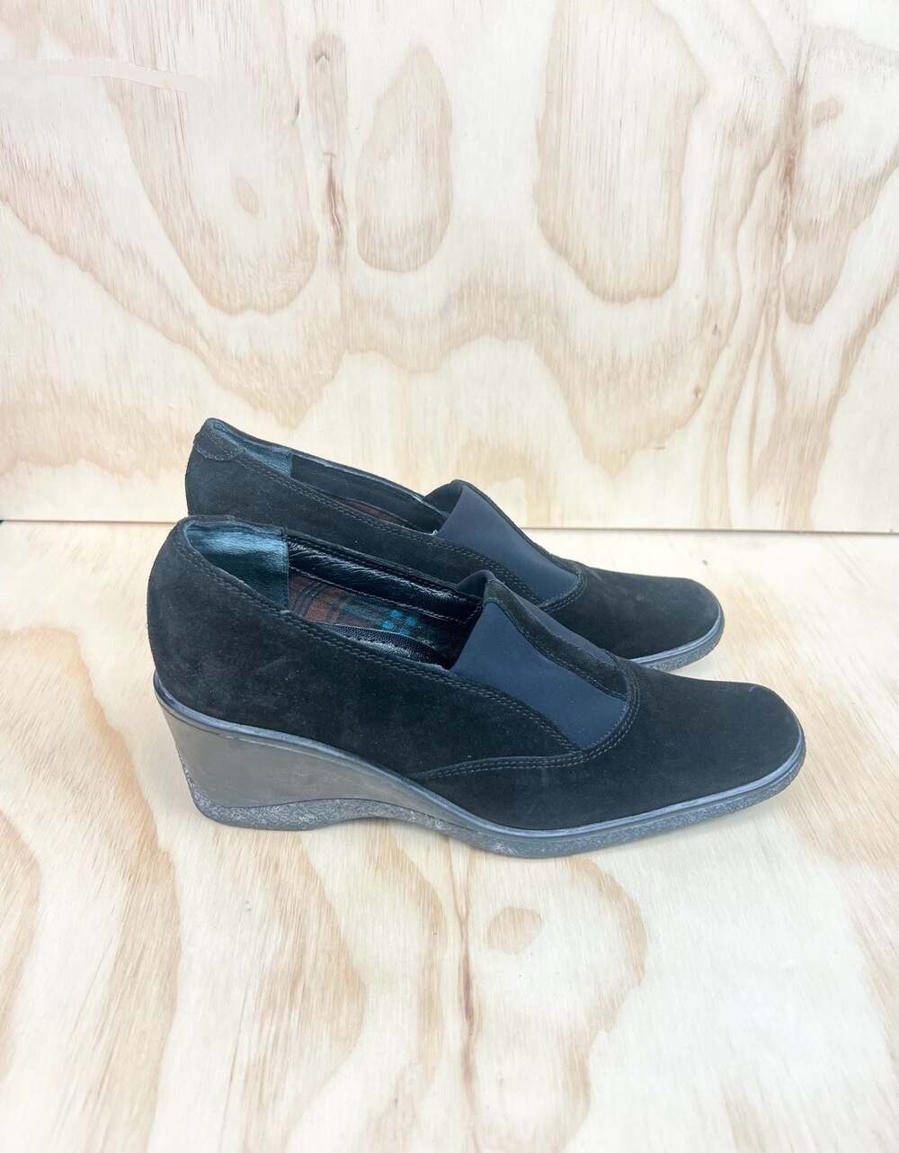 Aquatalia by Marvin K Black Suede Slip-On Wedge Heels Size 8.5